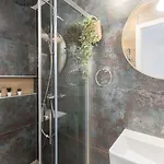 Modernes Nur 250 Meter Zum Mit Privatem Balkon, Grill, Wifi * ポレッチ