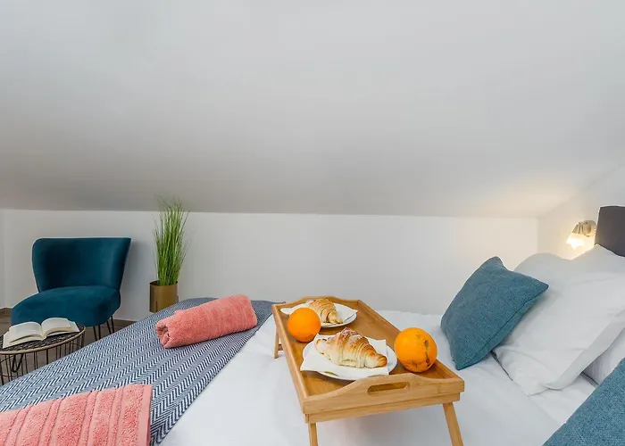 Modernes Nur 250 Meter Zum Mit Privatem Balkon, Grill, Wifi Апартаменты Пореч